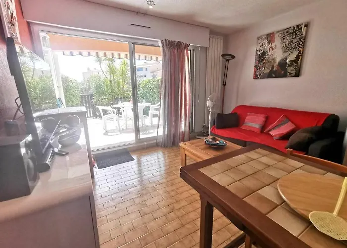 Daire 175 2 Pieces Rez De Chaussee Avec Piscine Quartier Mole Falaises Agde